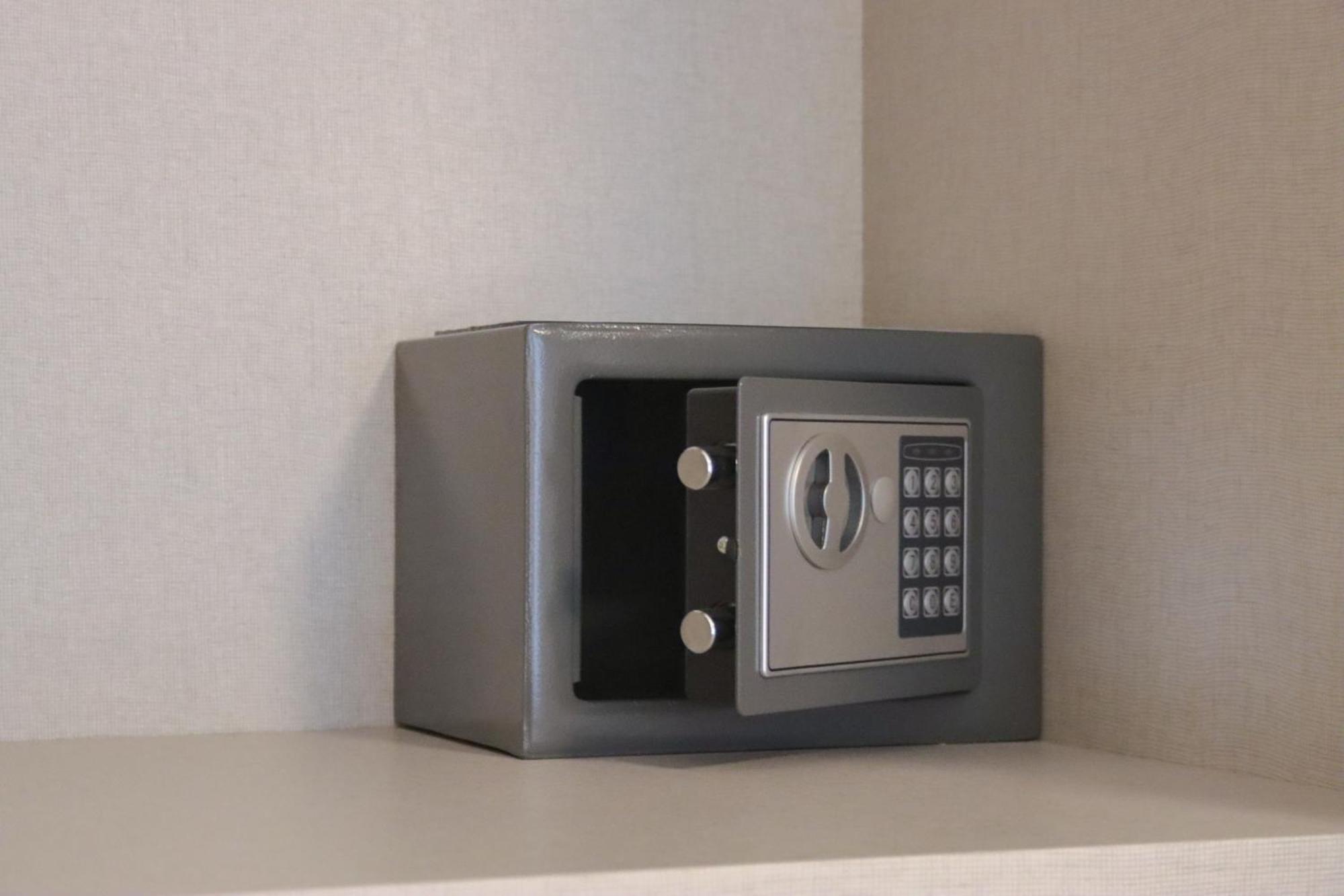 Casa Ardo Wifi & Free Parking In Lecco Center Apartment Bagian luar foto