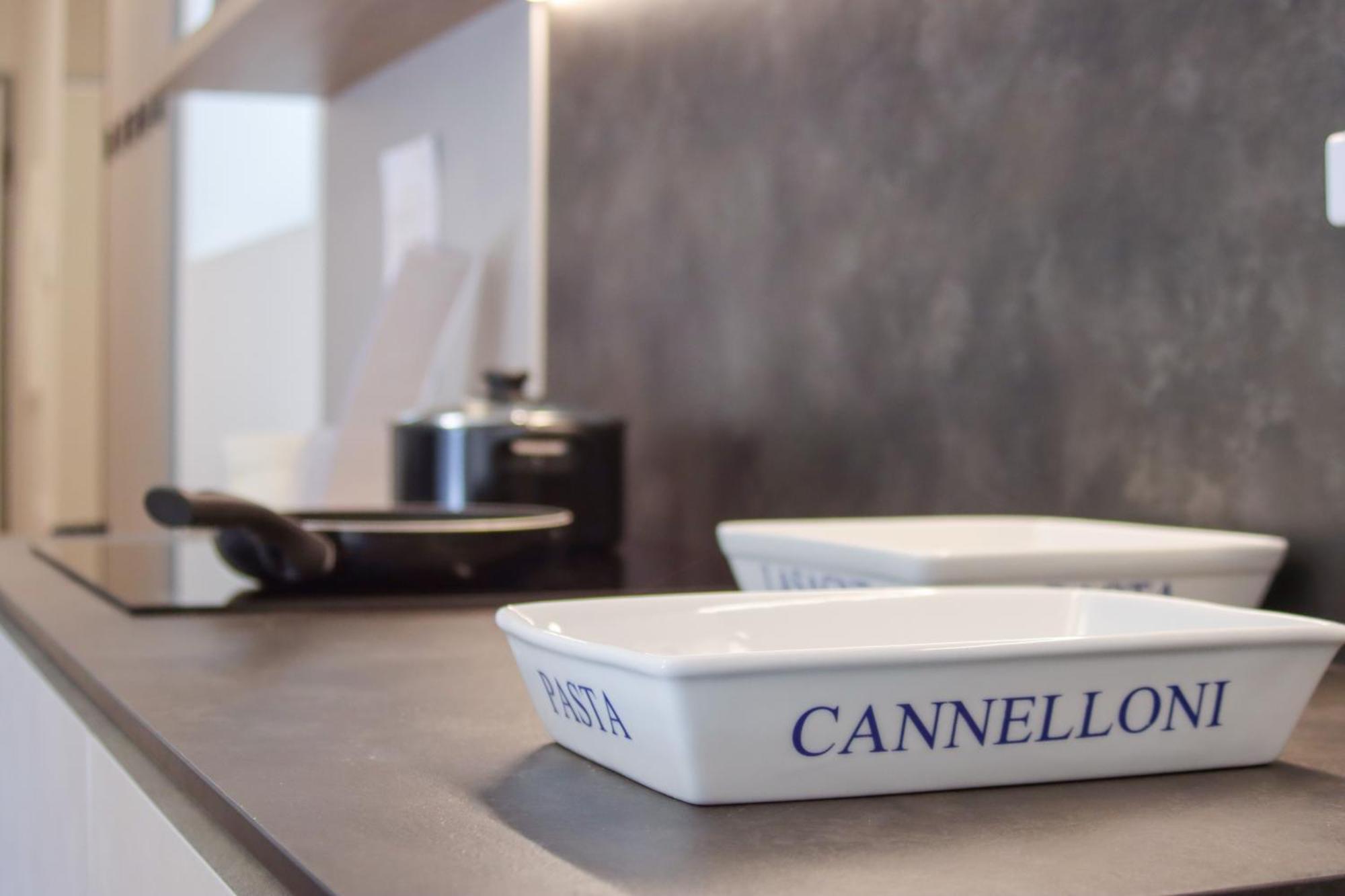 Casa Ardo Wifi & Free Parking In Lecco Center Apartment Bagian luar foto