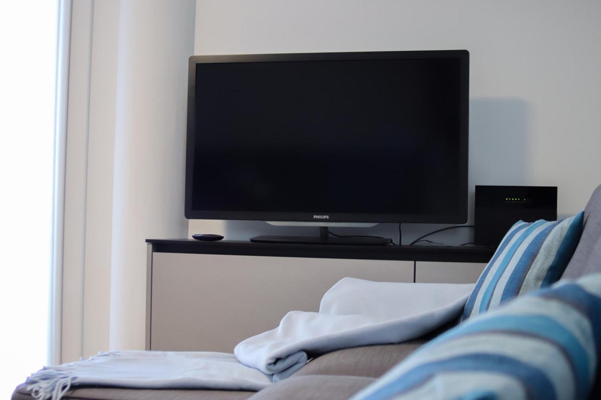 Casa Ardo Wifi & Free Parking In Lecco Center Apartment Bagian luar foto