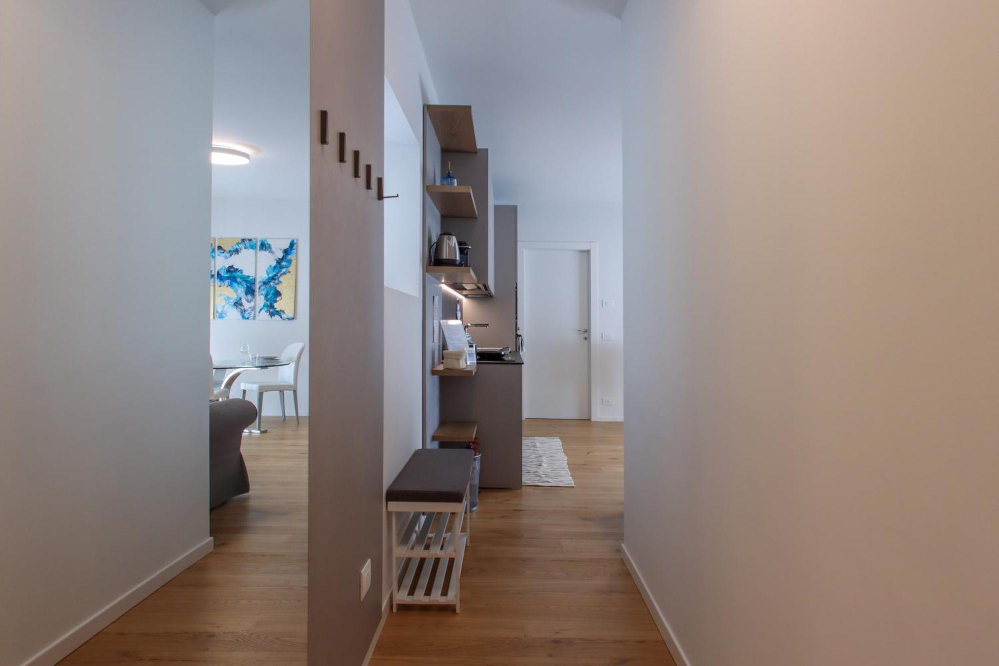 Casa Ardo Wifi & Free Parking In Lecco Center Apartment Bagian luar foto